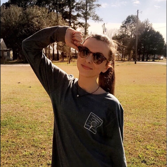 Meet your Posher, Abigail - Picture 1 of 1